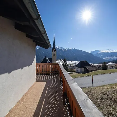 Cozy Family Chalet With Fireplace Alvaneu